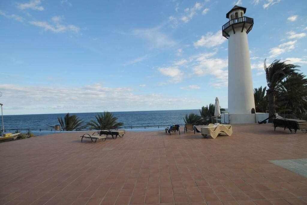 Bonito Apartamento Con Vista Al Mar Playa Del Aguila  Esterno foto